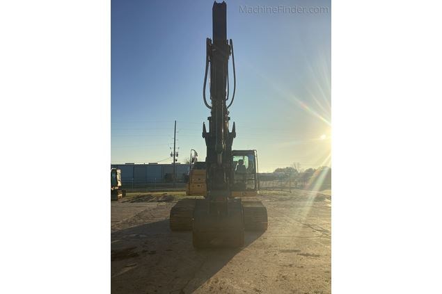 2024 John Deere 250 P Excavator