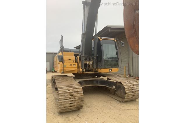 2019 John Deere 300G LC Excavator