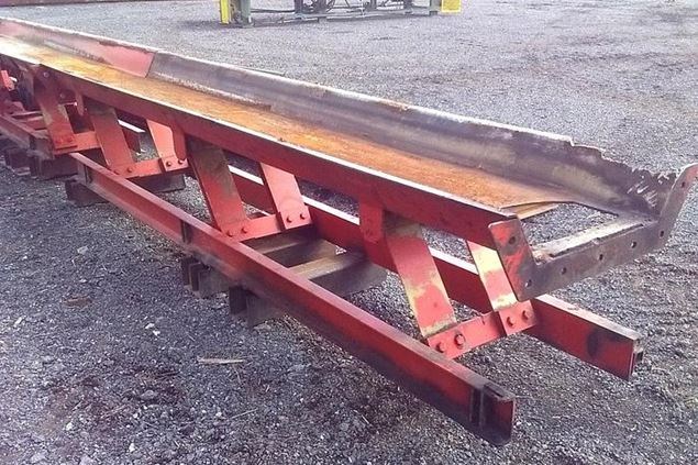 Morbark Vibrating Conveyor