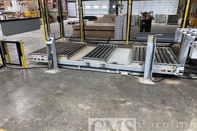 2017 Homag Vantech 512 CNC  with Infeed/Outfeed Router