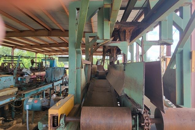 2004 Cooper Machine Scragg Mill