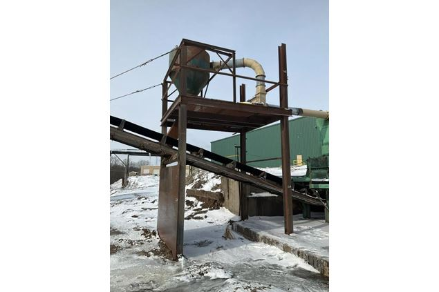 Unknown Dust Collection System