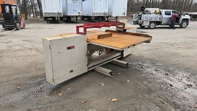 Pallet Repair Systems (PRS) Dismantler Pallet Dismantler