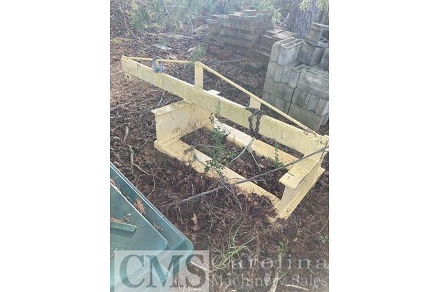 Unknown 7 Foot Forklift Boom Attachment