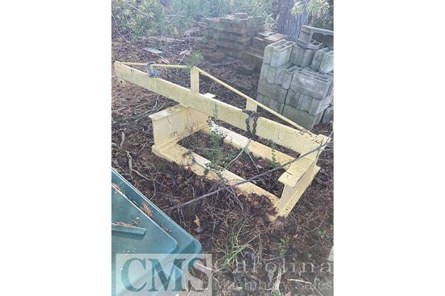 Unknown 7 Foot Forklift Boom Attachment