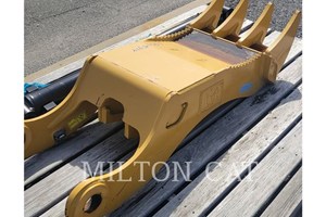 2022 Caterpillar 317 PARTIAL ROTATION THUMB  Attachment
