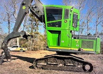 2022 John Deere 2156G Log Loader