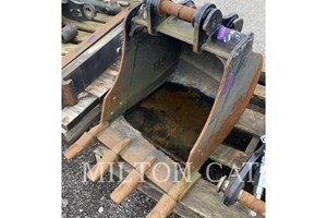 2017 Caterpillar 303/304 20 HD BUCKET  Attachment