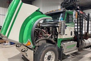 2018 International HX  Truck-Log