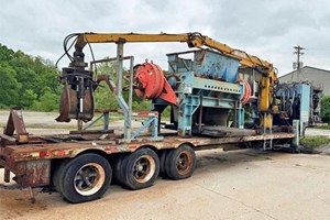 Unknown MOBILE SHREDDER  Hogs and Wood Grinders