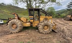 Caterpillar 518 Skidder