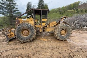 Caterpillar 518  Skidder