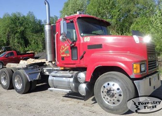 2007 Mack CHN613 SemiTractor Truck