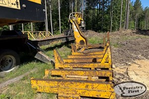 2014 CSI DL4400  Slasher Saw