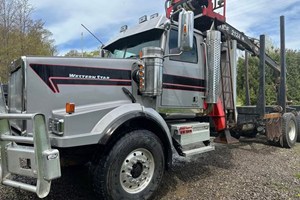 2016 Western Star Glider  Truck-Log