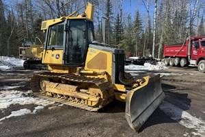 2005 John Deere 650J  Dozer