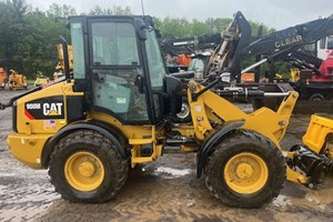 2019 Caterpillar 908M  Wheel Loader