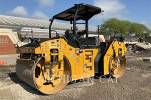 2016 Caterpillar CB64B Z  Compactors