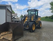 2012 John Deere 444J