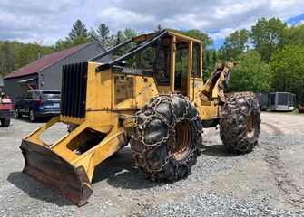 1996 John Deere 540G Skidder