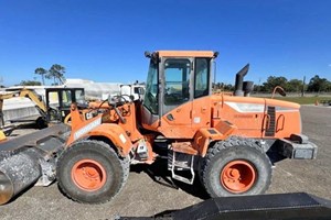 Doosan DL220-5  Wheel Loader
