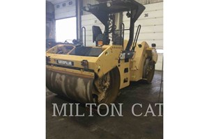 2010 Caterpillar CB54 XW  Compactors