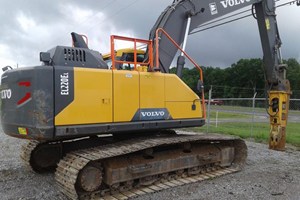 2022 Volvo Ec220el  Excavator