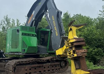 2022 John Deere 853M Track Feller Buncher