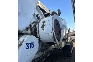 2006 Diamond Z 5000  Hogs and Wood Grinders