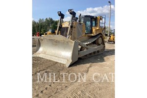 2017 Caterpillar D8T  Dozer