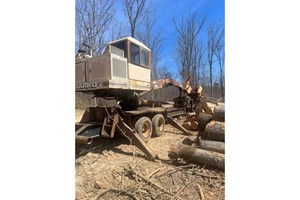 2002 Barko 160D  Log Loader