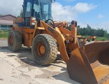 2001 Case 621 C