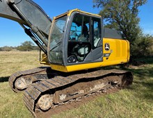 2023 John Deere 210 P