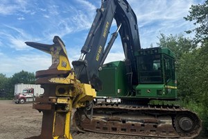 John Deere 753G  Feller Buncher