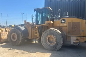 2019 John Deere 844L  Wheel Loader