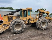 1998 John Deere 748GII