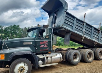 1996 Mack CL713 Dump Truck