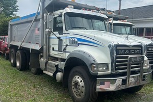 2017 Mack GU713  Truck-Dump