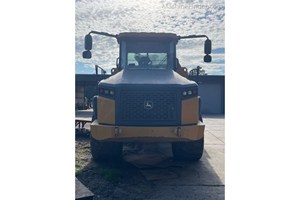 2021 John Deere 260E  Articulated Dump Truck
