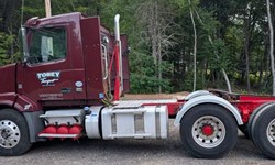2015 Volvo VNL Truck-SemiTractor