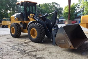 2024 John Deere 544 P  Wheel Loader