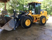 2024 John Deere 544 P