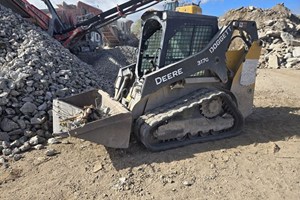 2021 John Deere 317G  Skidsteer