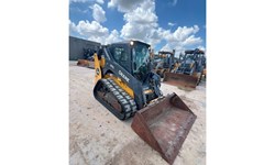 2023 John Deere 317G Skidsteer