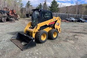 2021 Caterpillar 236d3  Skidsteer