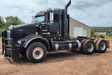 2019 Kenworth T800