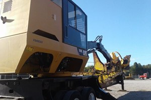 2015 Caterpillar 559C  Log Loader