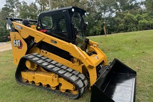 2021 Caterpillar 299D3  Skidsteer