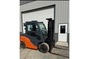 2016 Toyota 8FD4OU  Forklift