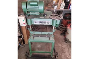 1998 Grizzly G1021  Planer